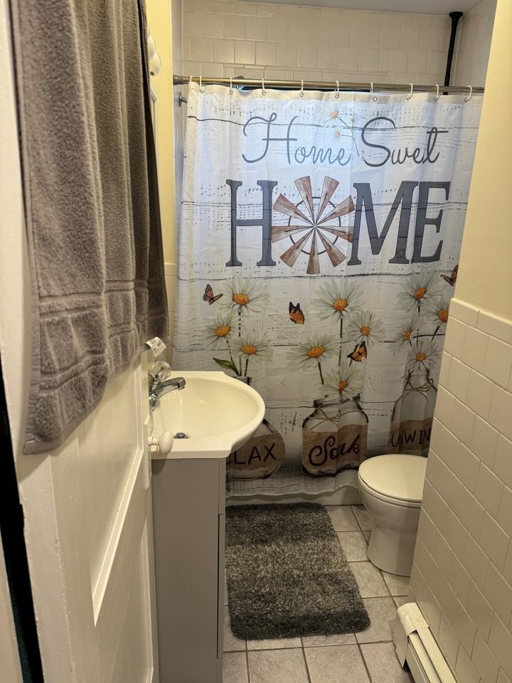 43 Eddie St #1R - Photo 3 of 6