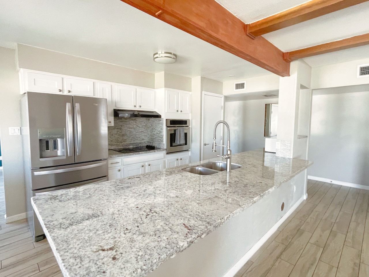 3904 E Sahuaro Dr - Photo 3 of 23