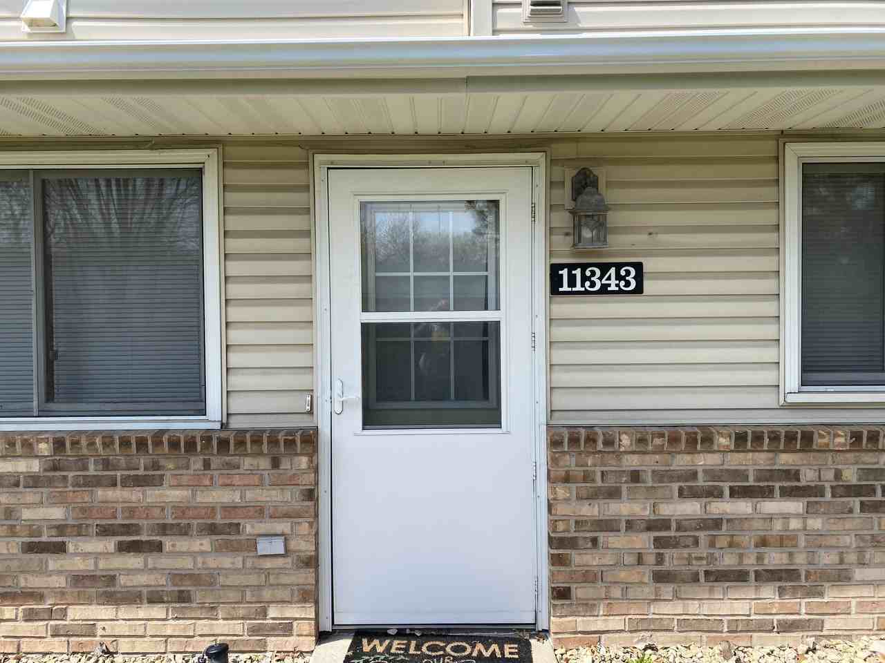 11343 Ibis St Nw - Photo 2 of 24
