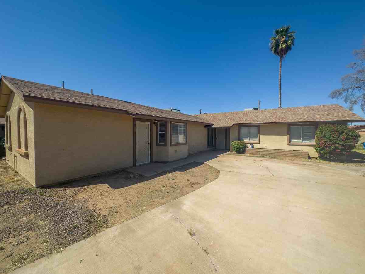 5609 S 20th Ln - Photo 2 of 27