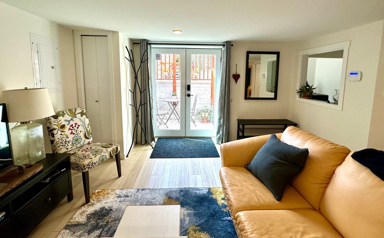 1239 Styles Street #B - Photo 2 of 17