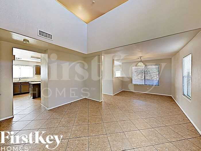 12617 W Indianola Ave - Photo 2 of 17