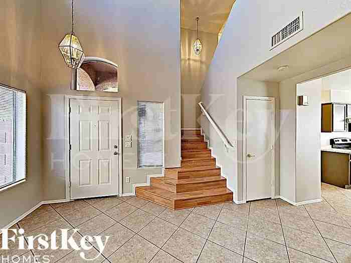 12617 W Indianola Ave - Photo 3 of 17