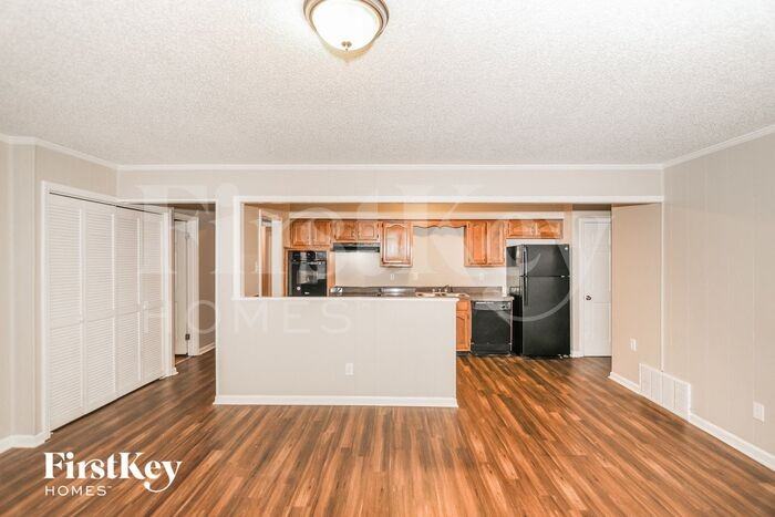 5120 Oak Meadow Ave - Photo 3 of 16