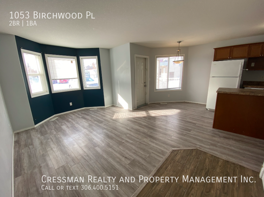 1053 Birchwood Pl - Photo 3 of 18