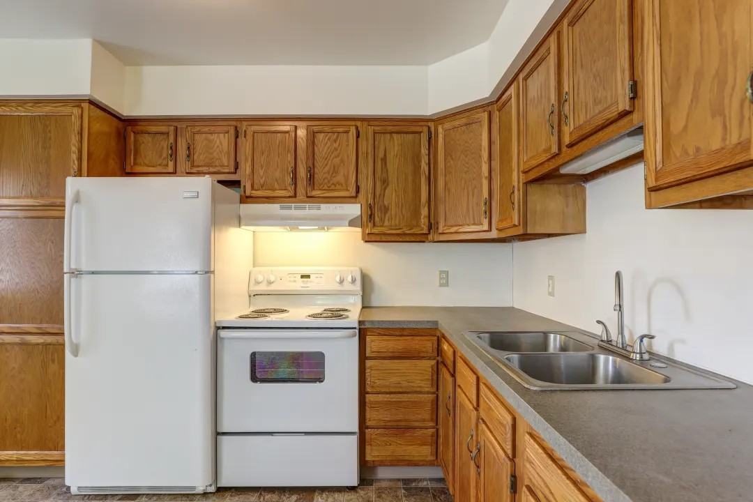 Hazel Park - Photo 3 of 20