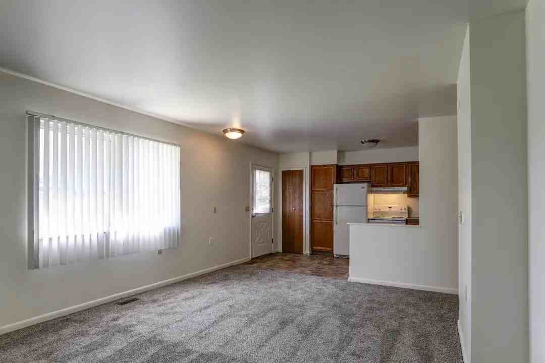 Hazel Park - Photo 4 of 20