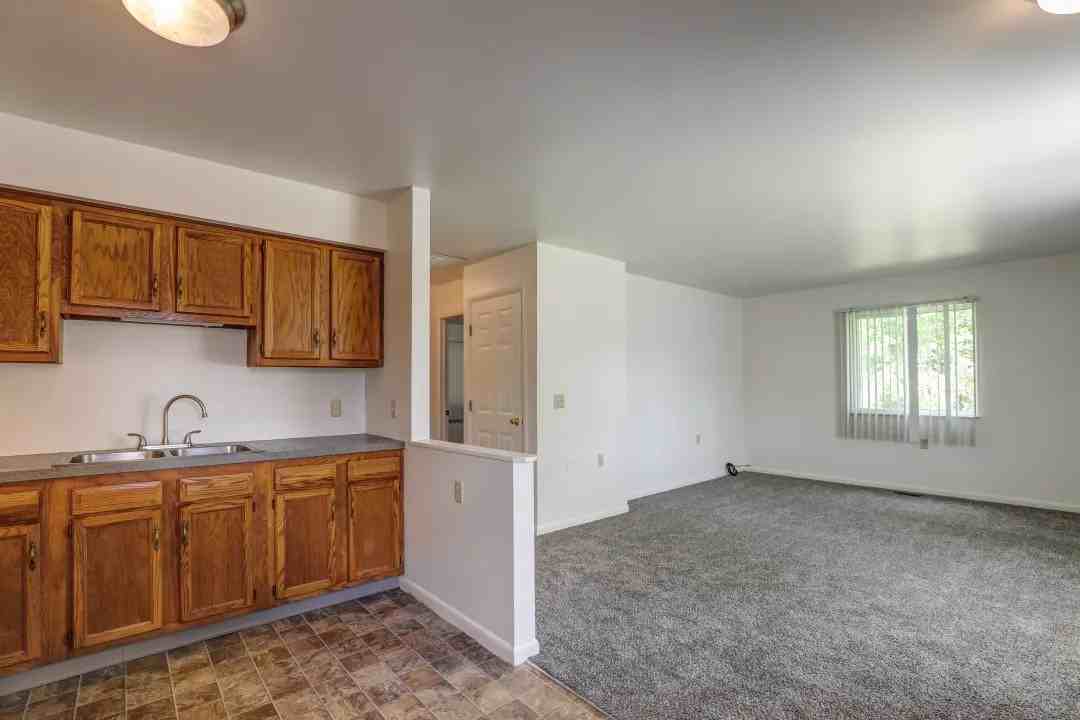 Hazel Park - Photo 5 of 20