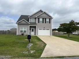 215 Laurel Woods Way  