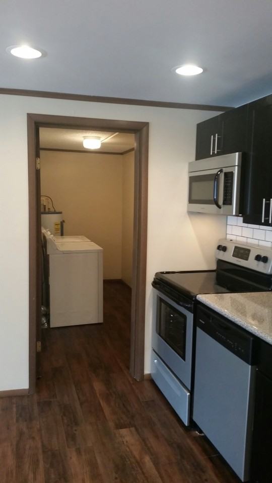 Princeton Court - Photo 3 of 17