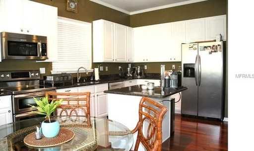 502 Greenbrier Ave - Photo 2 of 8