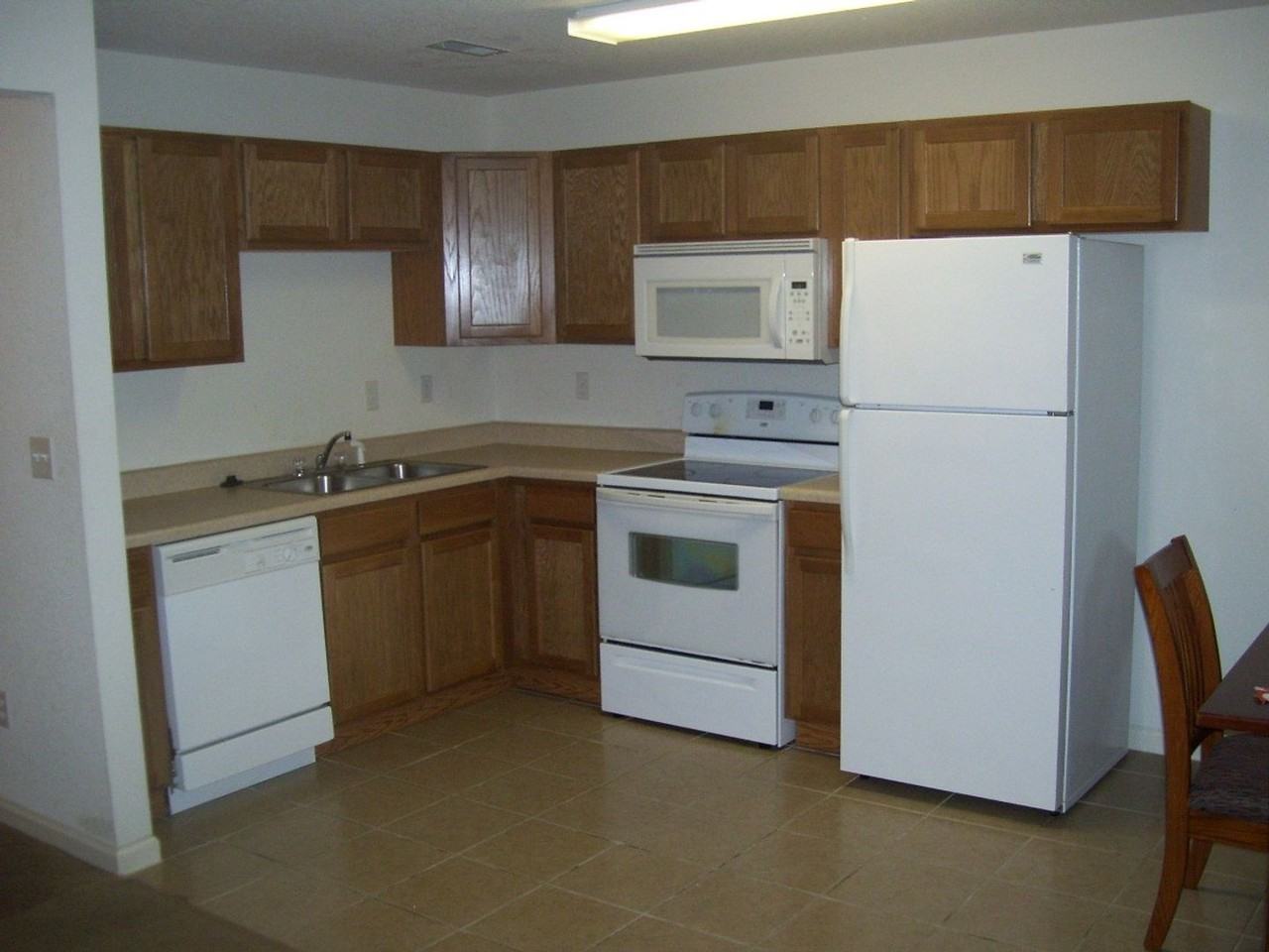 16711 Hunters Ridge - Photo 4 of 17