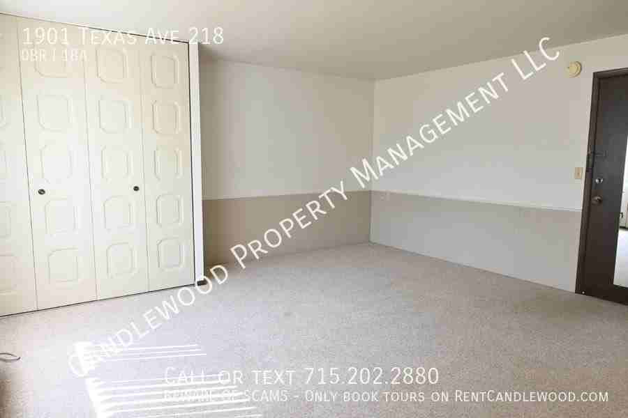 TEXAS & - Photo 3 of 10