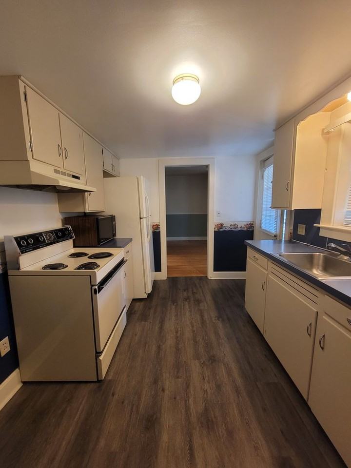 81 S. Franklin Street - Photo 3 of 15