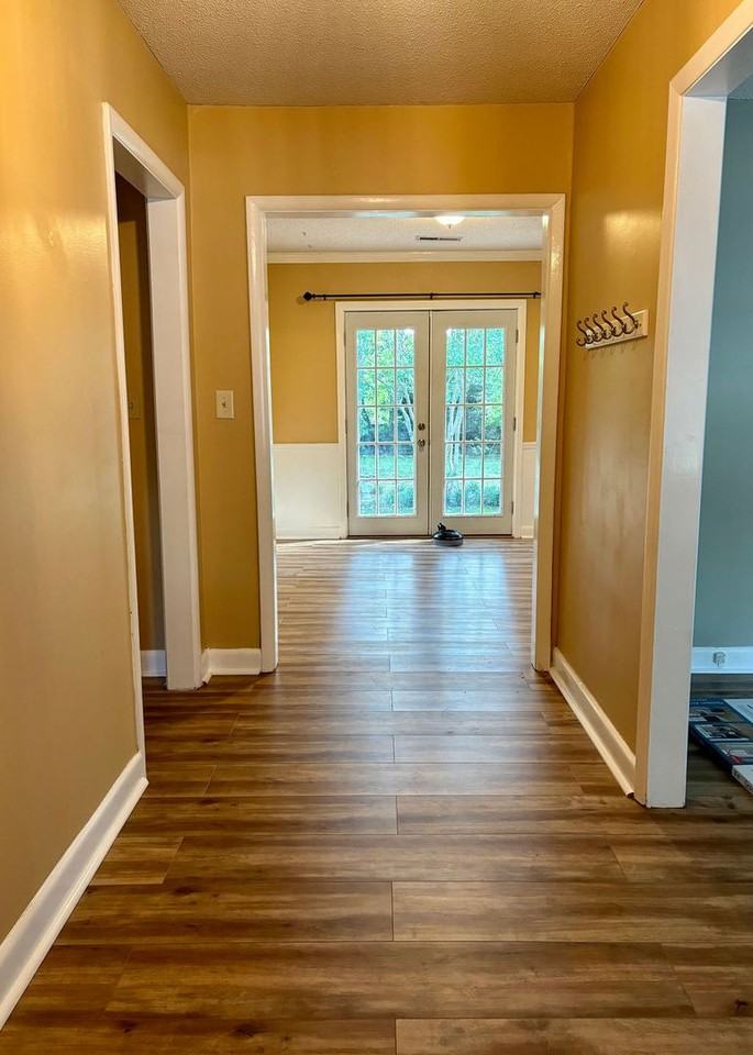2012 Boeing Ave - Photo 2 of 18