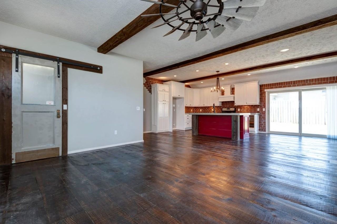 1451 N Opportunity Ave - Photo 3 of 20