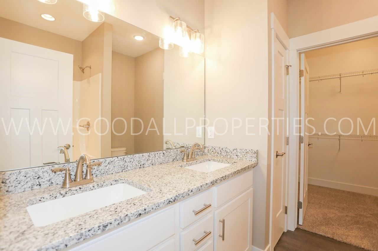 16656 Wilden Dr - Photo 7 of 17