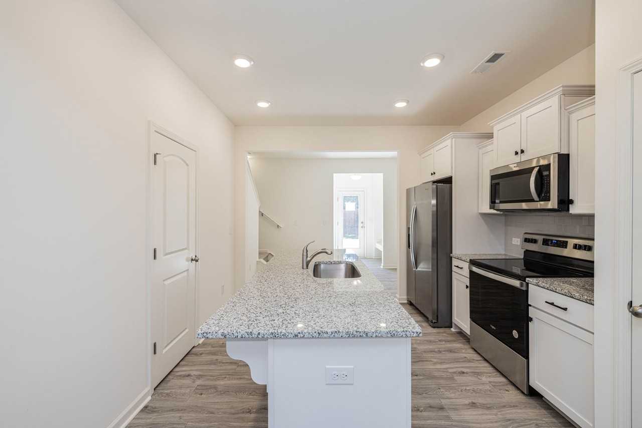 969 Anchor Way - Photo 5 of 20