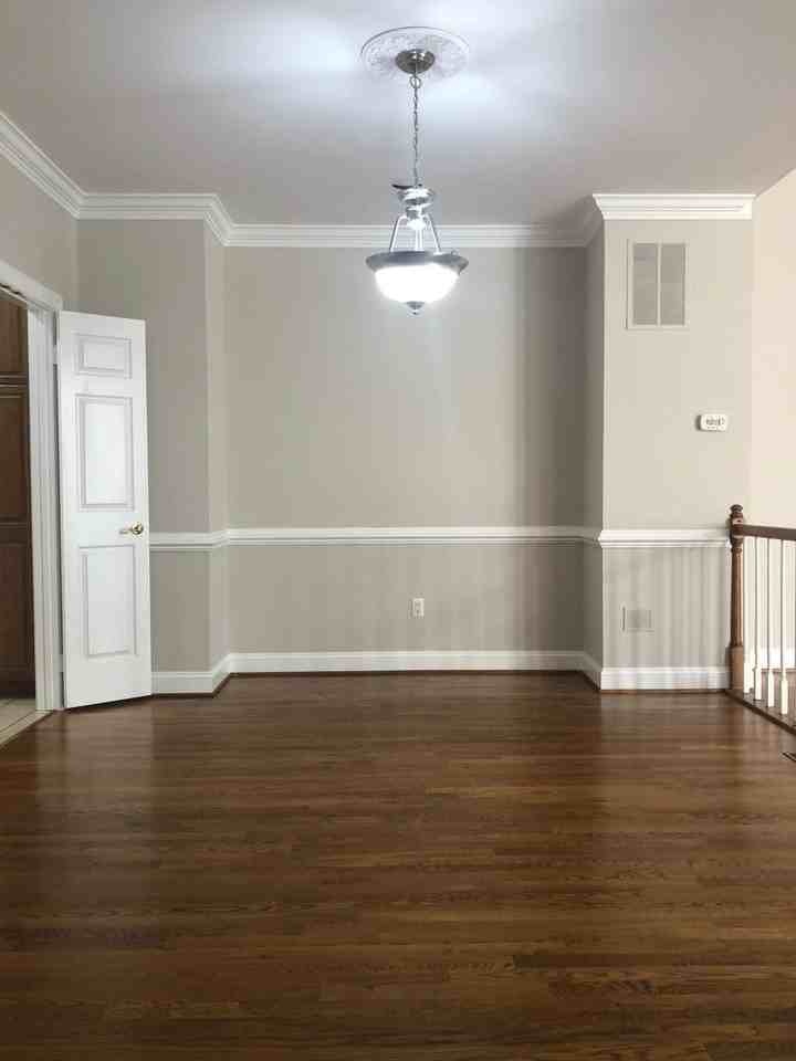 1514 N Colonial Ct - Photo 2 of 48