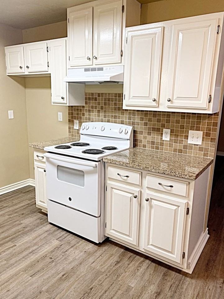 75 Jordan Dr - Photo 4 of 13