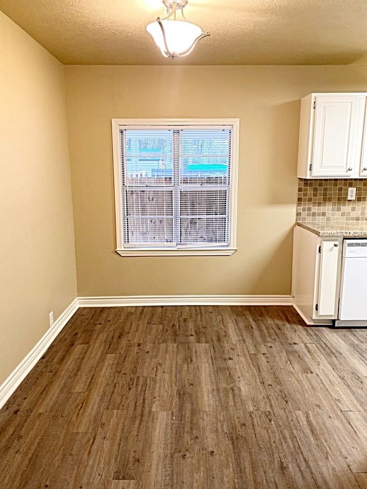 75 Jordan Dr - Photo 5 of 13