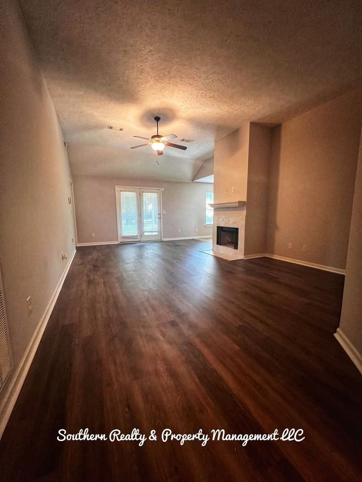 126 King Cotton Ln - Photo 5 of 13