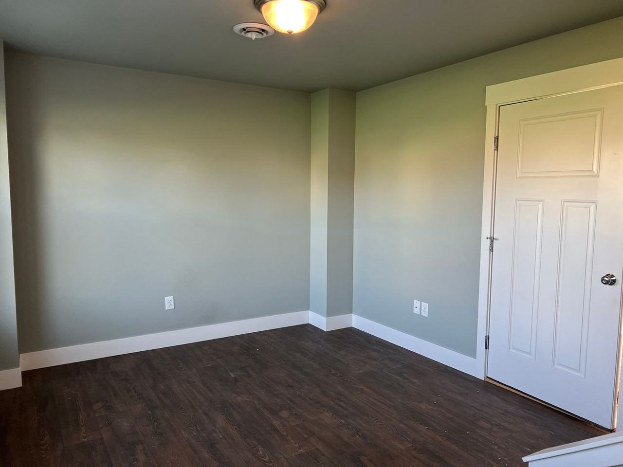 1826 Lost Creek Rd - Photo 5 of 22