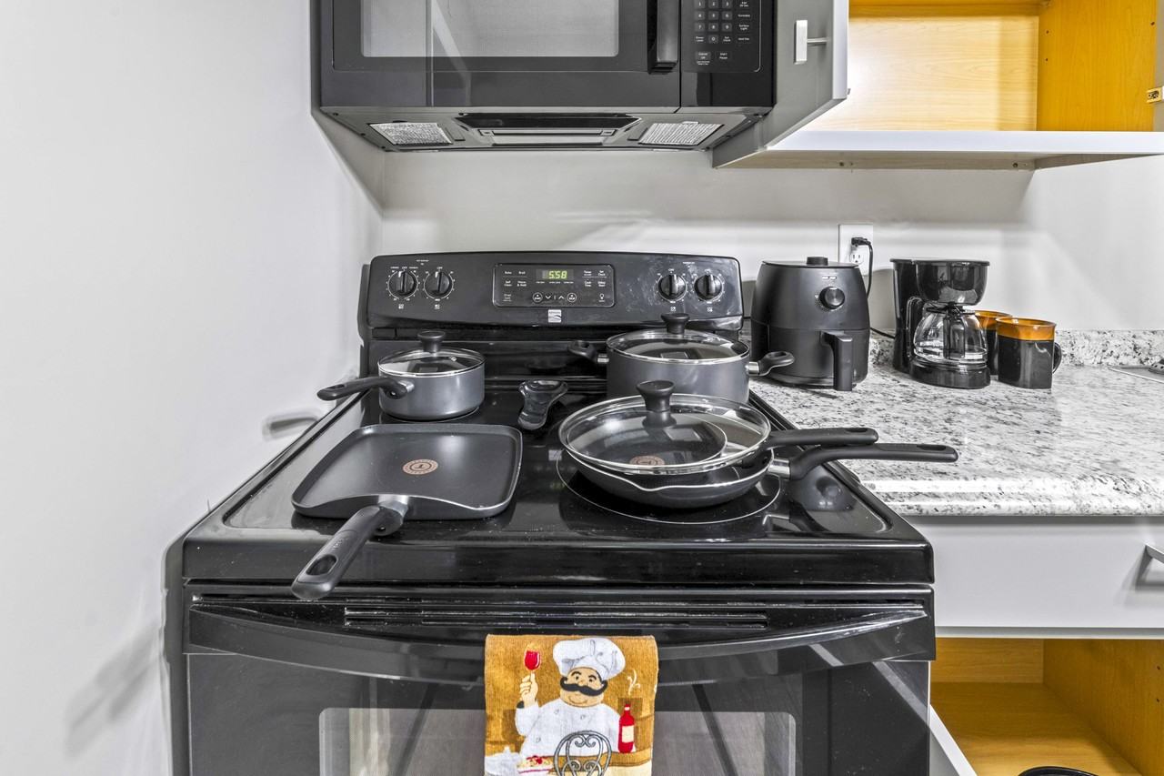 Sudbury Ave - Photo 4 of 9