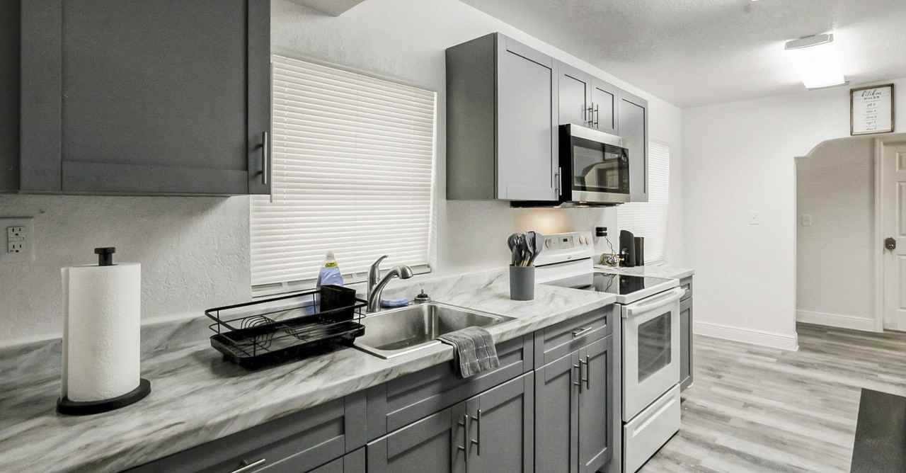 E Wilma St - Photo 2 of 20