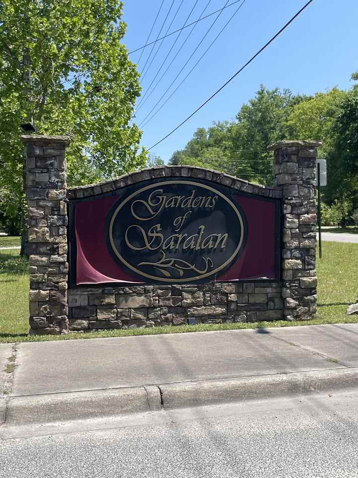 163 Carousel Cir #1 - Photo 2 of 13