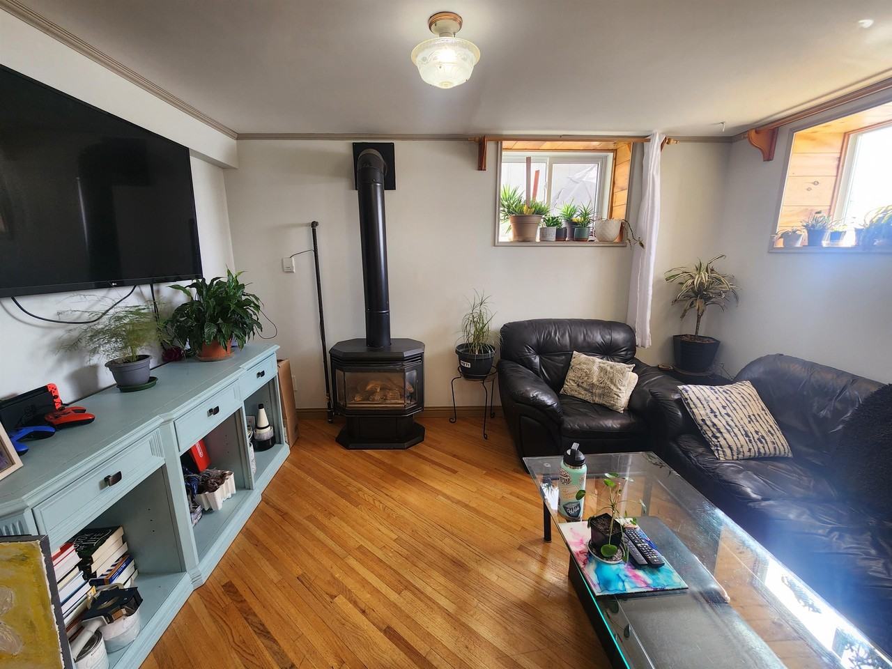 2304 2304 Millward Road Northeast - Photo 2 of 23