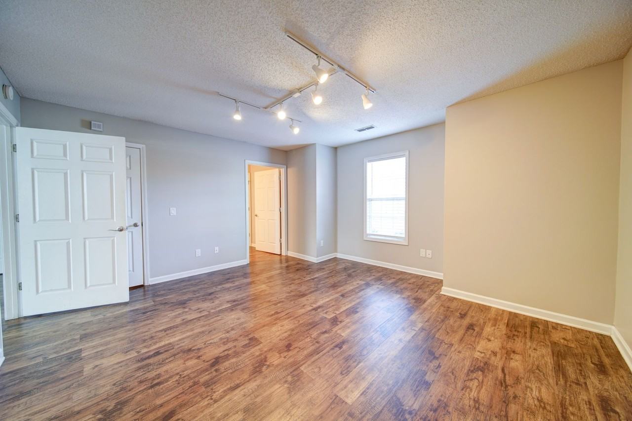 Summers Run Apartments 2207 N Fayetteville St, Asheboro, NC 27203