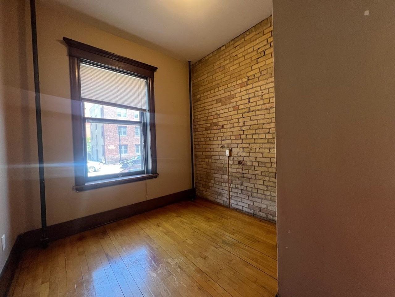 Your Gateway to Vibrant Living in Minneapolis, MN! Apartments 701 S