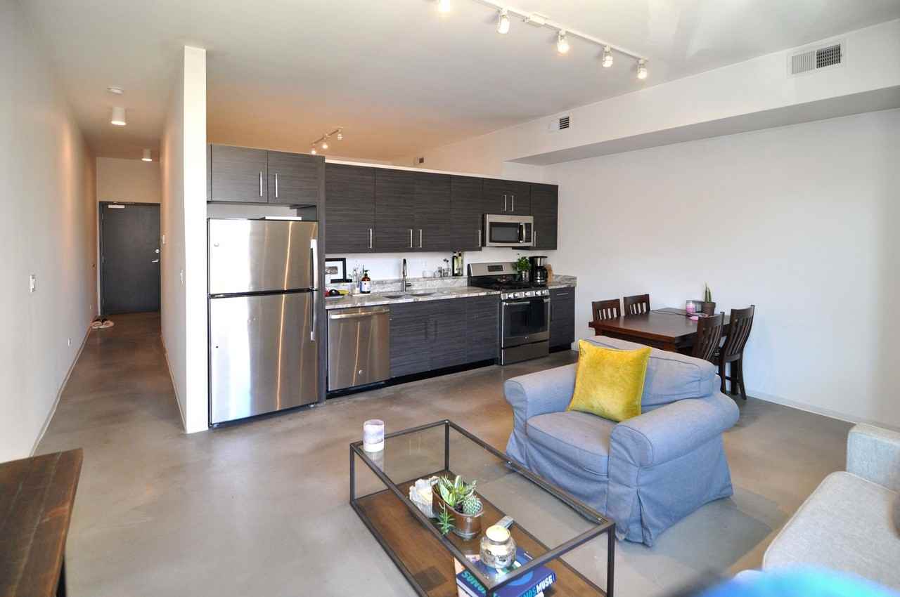 1515 W Haddon Ave - Photo 3 of 12