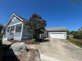 featured image of 1211 Daisy Ct