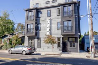 1825 Se 50th Ave #102 - Photo 1 of 1