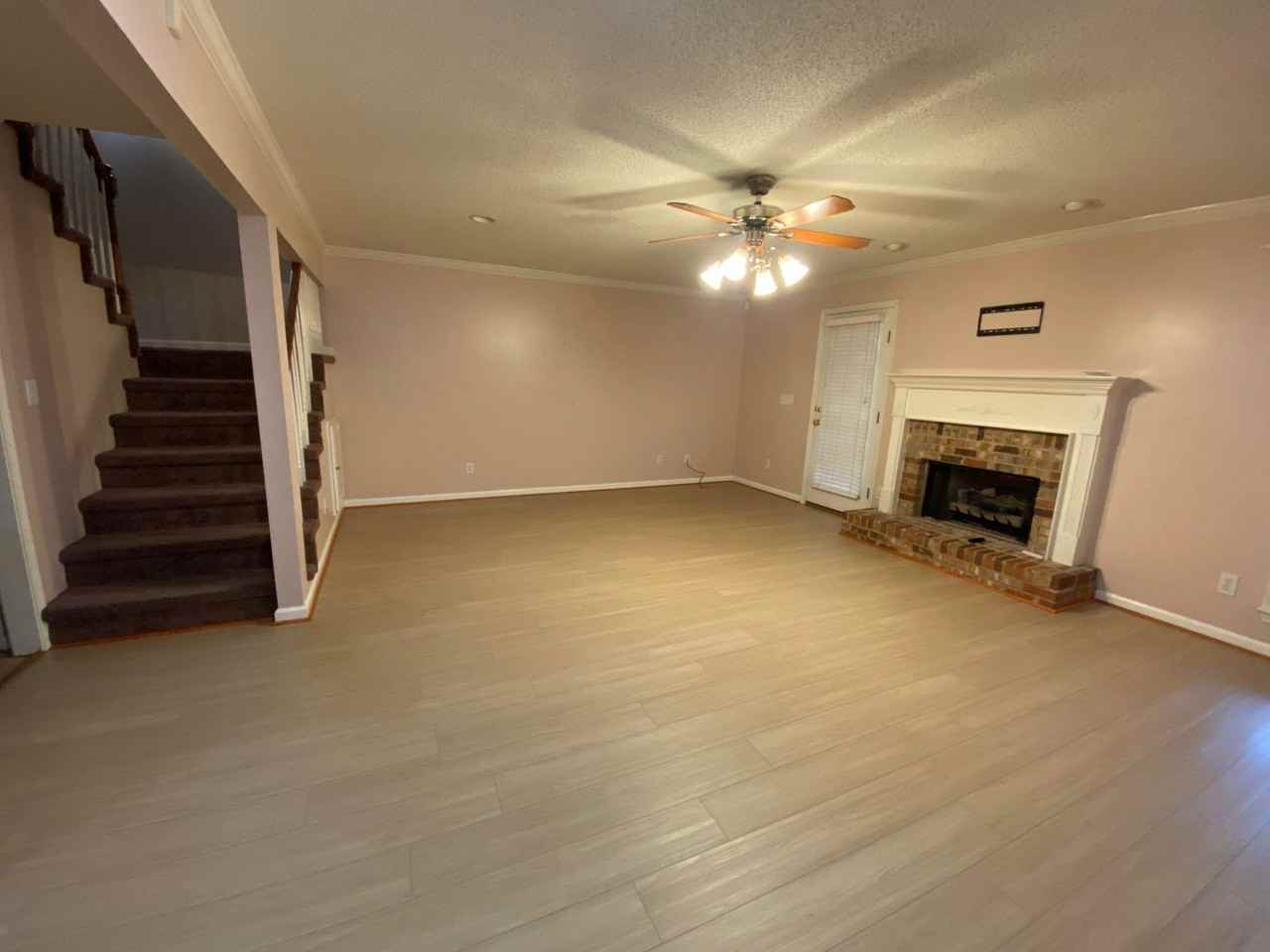 273 Ivy Place - Photo 2 of 43