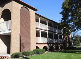 featured image of 3811 Sandhurst Dr