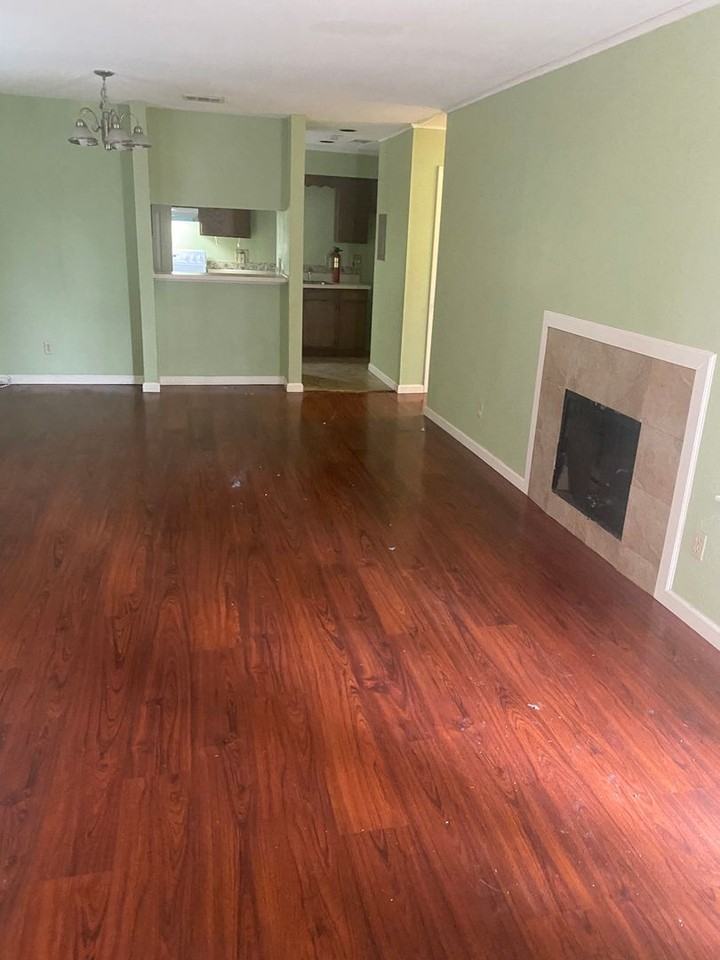 4250 Calallen Dr #3 - Photo 6 of 24