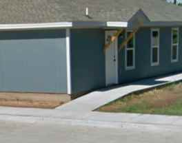 6518 Temple Ave - Photo 1 of 1