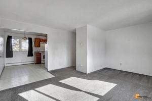 featured image of 5912 Franklin Drive