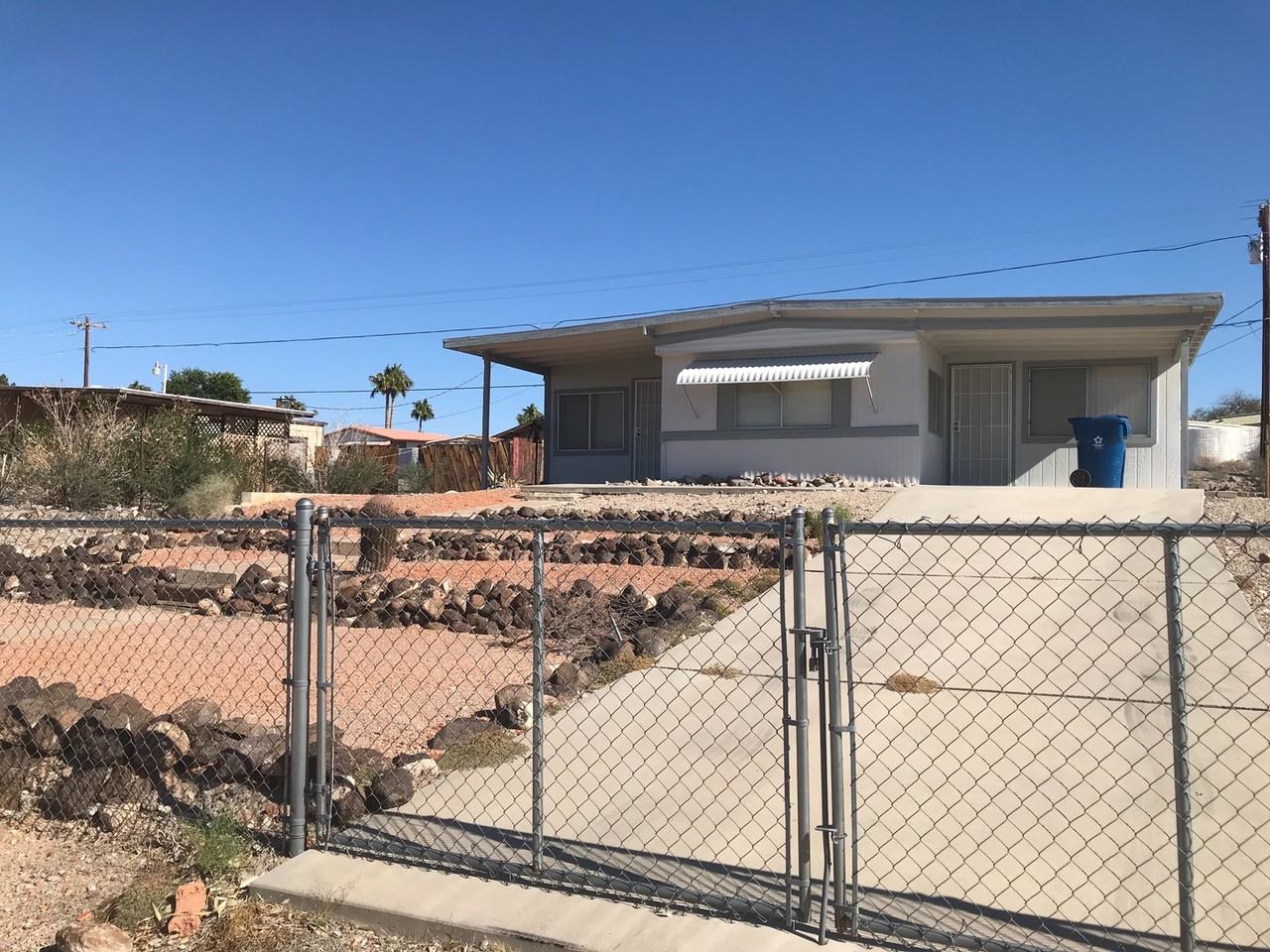 1650 Arriba Dr - Photo 3 of 20