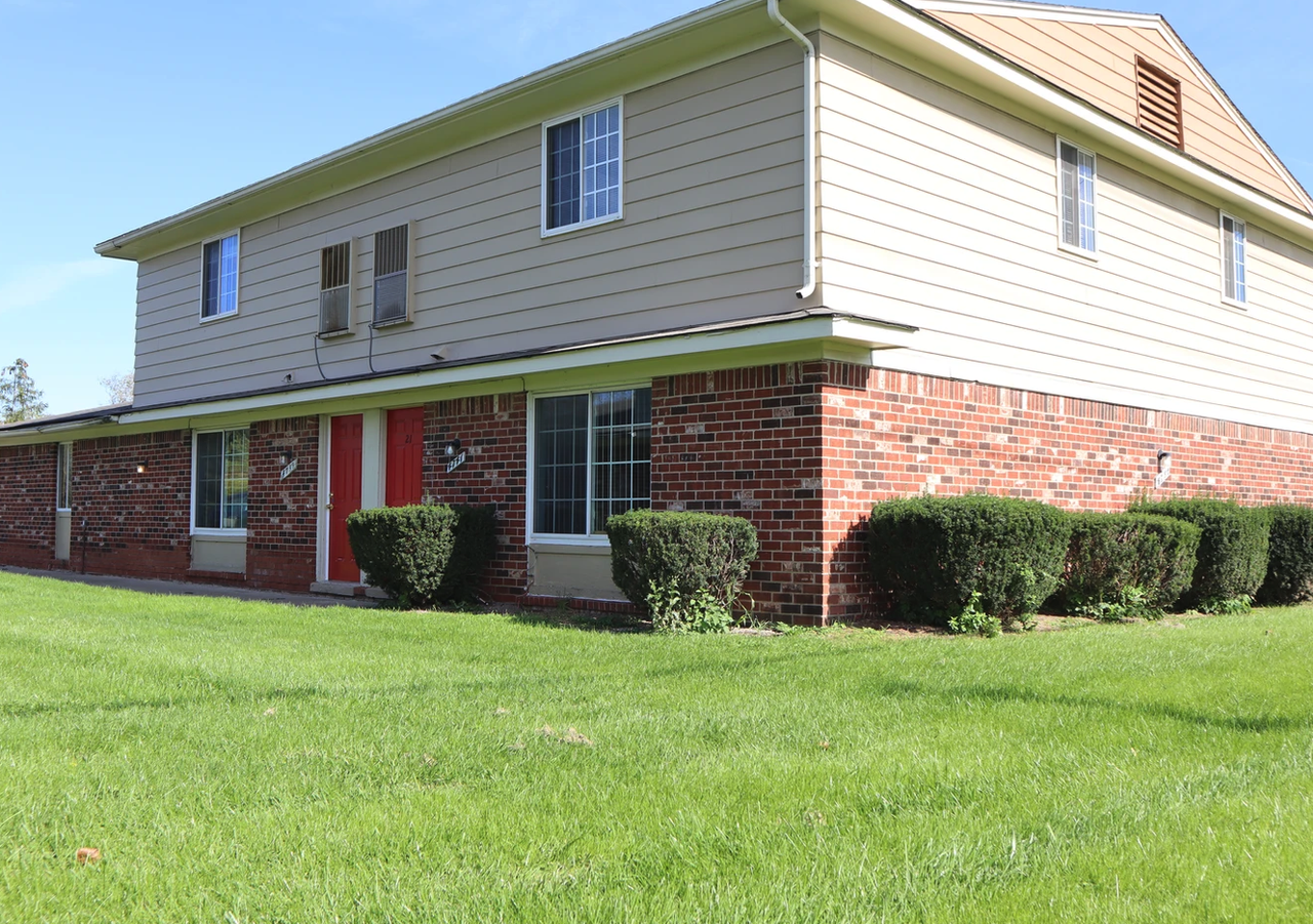 Webberville - Photo 2 of 5