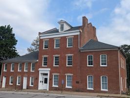 featured image of 409 High St