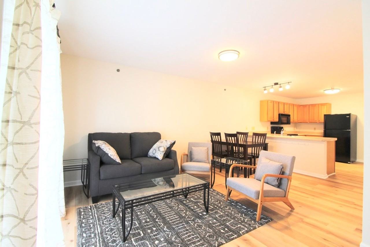 1366 Hunters Road - Photo 7 of 23