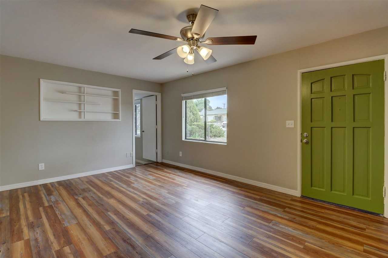 846 Prescott Heights Dr - Photo 3 of 36