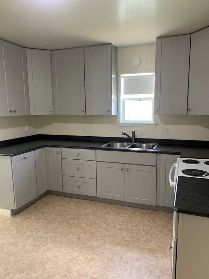 1144 Homedale Rd - Photo 5 of 11