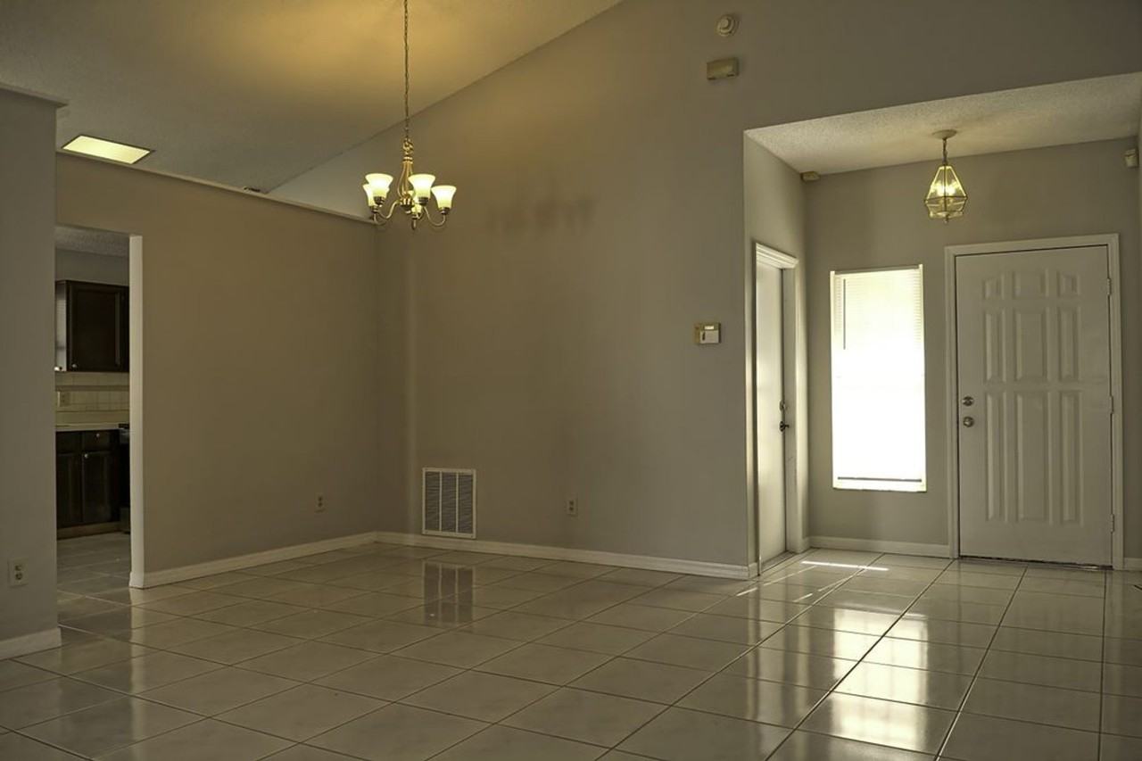 435 Short Pine Cir - Photo 6 of 21