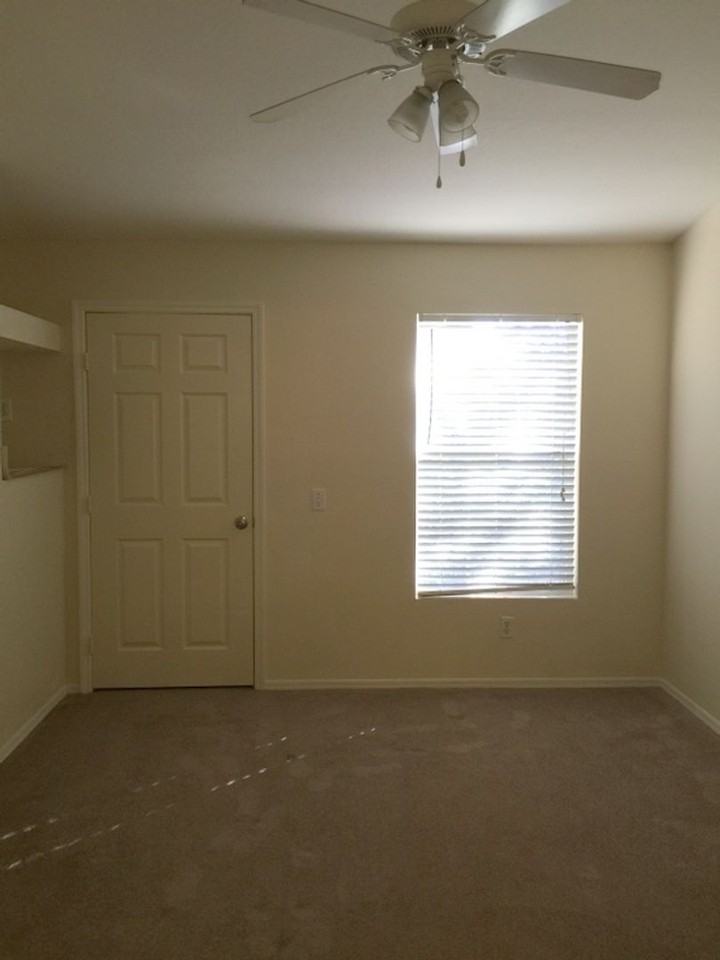 36232 Misty Oaks Dr - Photo 6 of 15
