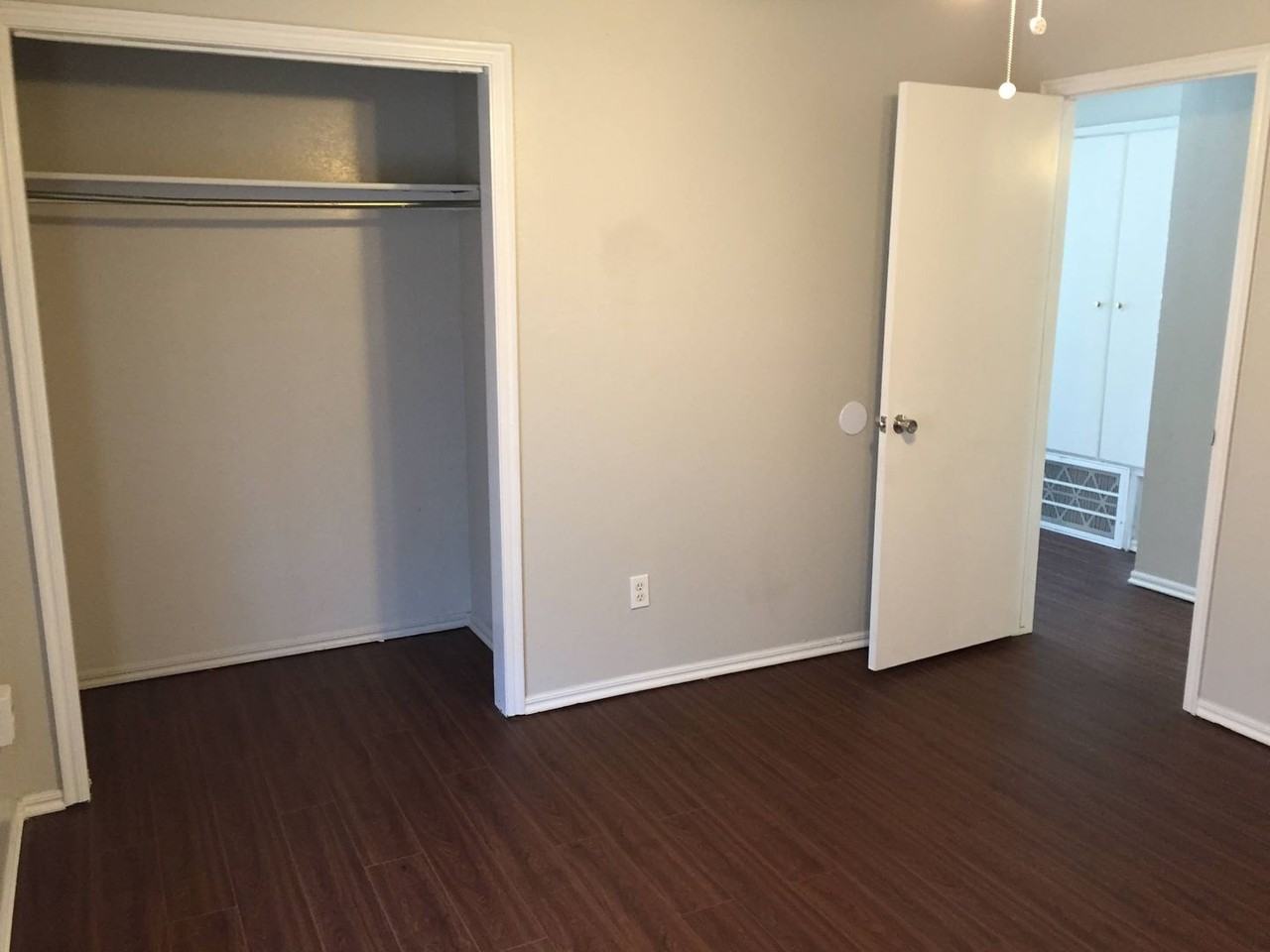 1012 Nw 14th St - Photo 5 of 29